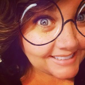 Meet your Posher, Stacey